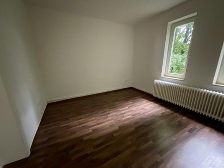 Gemütliche Etagenwohnung mit Dusche in Wilhelmshaven - Fedderwadergroden! - Photo 2