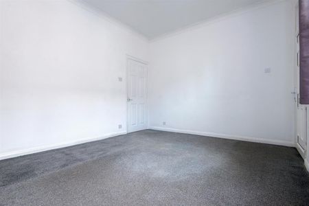 2 bedroom House To Let - Photo 4