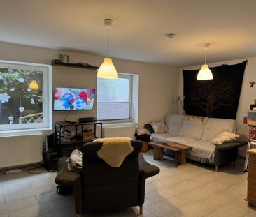 Helle und großzügige 3-Zimmer Erdgeschosswohnung mit viel Platz zum... - Foto 1