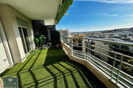 Appartement à louer 3 pièces 75.37m² - Photo 2