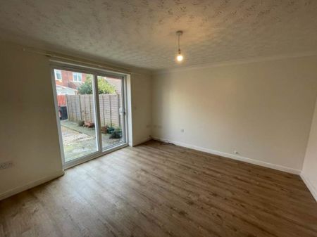 Weston Village, Weston-super-Mare, North Somerset - Photo 2