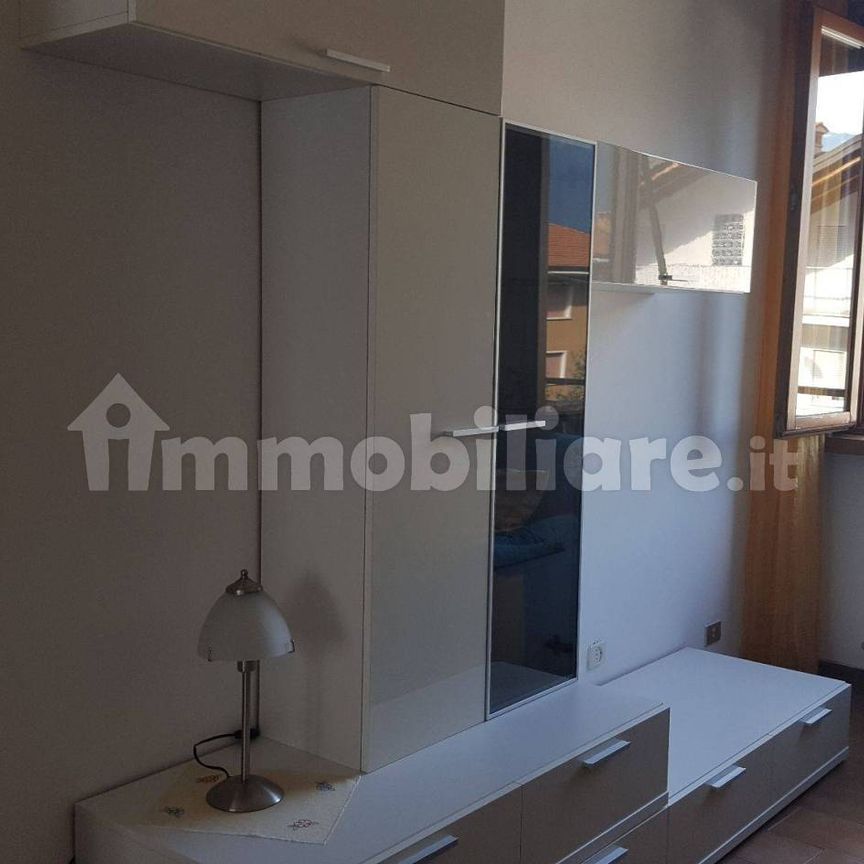 Bilocale buono stato, primo piano, Centro, Riva del Garda - Photo 1