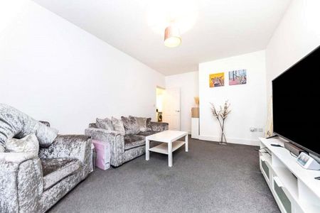 2 bedroom bungalow to rent - Photo 2