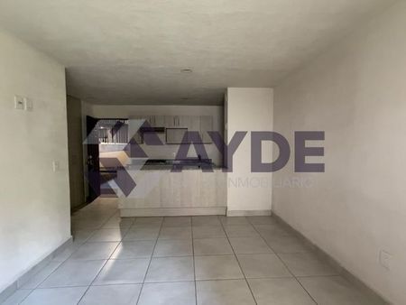 DEPARTAMENTO EN RENTA EN PARQUES GDL 107-H - Photo 3
