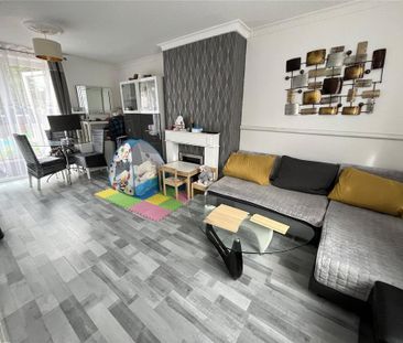 3 bedroom terraced house to rent - Photo 2