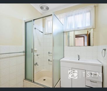 1/2 Rodney St, Flora Hill, Vic 3550 - Photo 4