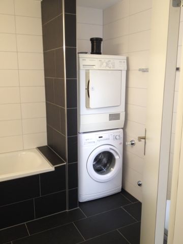 "Attraktive Wohnung mit Balkon an guter Lage nähe Schloss" - Photo 4