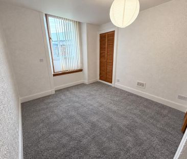 1 bedroom ground floor flat to rent - Photo 3