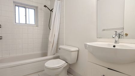 For Lease - 91 Rameau Drive Unit# #1, Toronto, Ontario - Photo 5