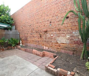 24 Hobsons Pl, Adelaide SA 5000 - House For Rent | Domain - Photo 5