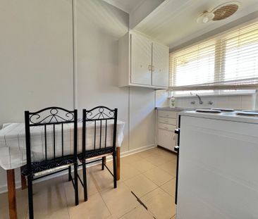 Century 21 Central West (02) 6862 1265 - Photo 2