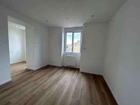 Location Appartement 3 pièces 50m² - Photo 2