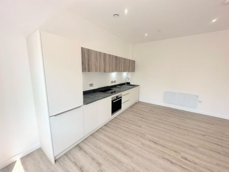 2 bedroom apartment to rent - Photo 4