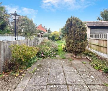 2 bedroom terraced house to rent - Photo 6