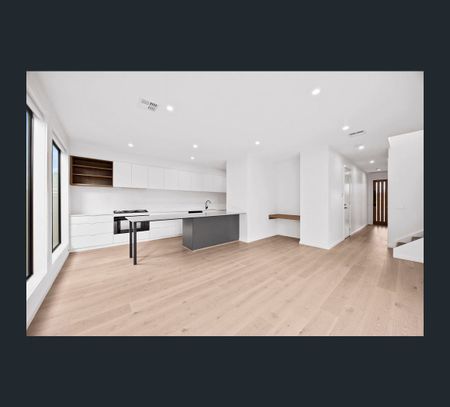 1/1002 Armstrong Street North, Ballarat North, Vic 3350 - Photo 2