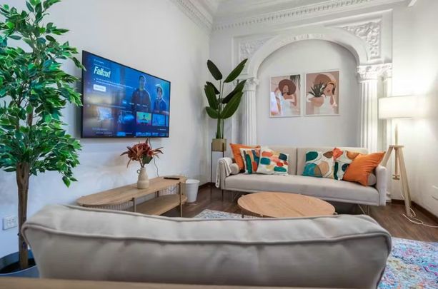 Carrer de Muntaner, Barcelona, Catalonia 08021 - Foto 1