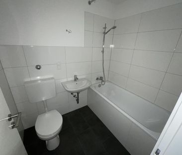 Modernisierte 3 Zimmerwohnung mit Balkon! - Photo 5