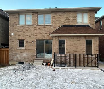 For Lease - 13 Raithby Crescent, Ajax, Ontario - Photo 4