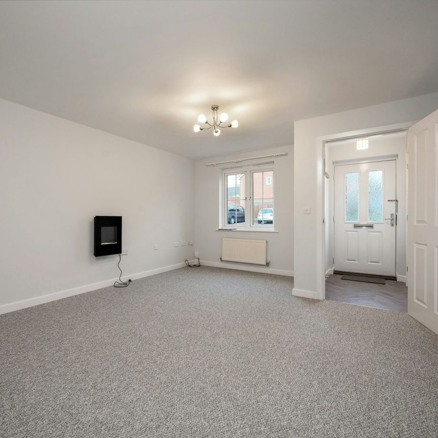 Russet Way, Melton Mowbray, LE13 - Photo 1