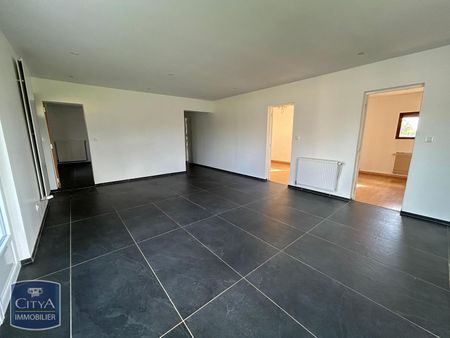 Location Maison 5 pièces 98m² ST CHRISTOPHE EN BRESSE 71370 - Photo 2