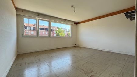 Location Appartement 3 pièces 70m² DOUAI 59500 - Photo 5