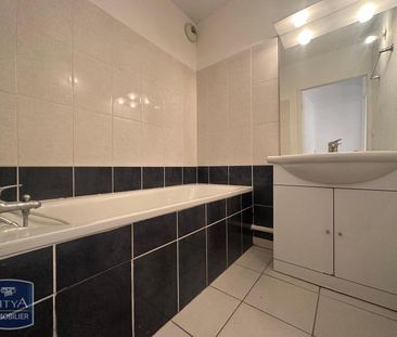 Location Appartement 3 pièces 51m² SORGUES 84700 - Photo 5