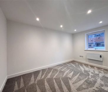 London Road, Old Basing, Basingstoke, RG24 - Photo 5