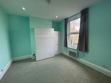 11 London Road, Guildford - 1 bedroomProperty for lettings - Seymours - Photo 4