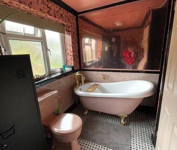 Room in a Shared House, Swanborough Drive, BN2 - Photo 4