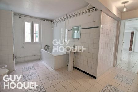 LOCATION d'une maison F5 (102 m²) à VILLEJUIF - Photo 3