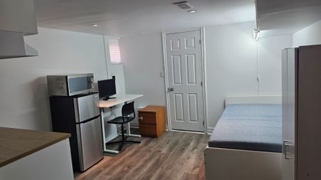 For Lease - 2 Maretta Avenue Unit# Basement #A, Toronto, Ontario - Photo 4