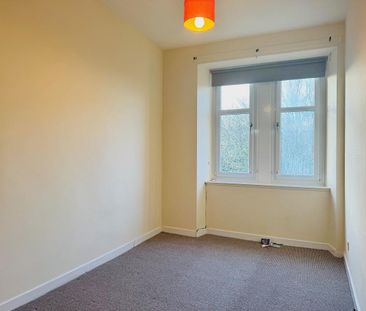 37 Earl Street Scotstoun - Photo 4