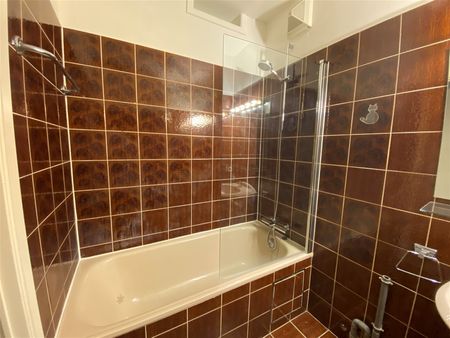 Appartement te huur in Evere - Photo 4