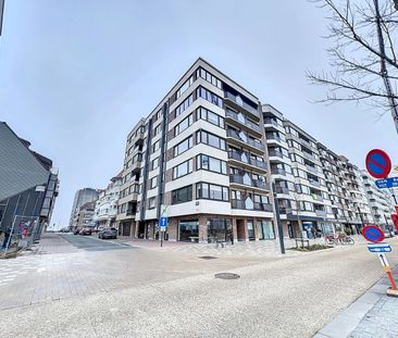 Ruim hoekappartement op de Graaf d'Ursellaan - Foto 3