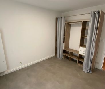 Location Appartement 3 pièces 82m² ANGERS 49000 - Photo 4