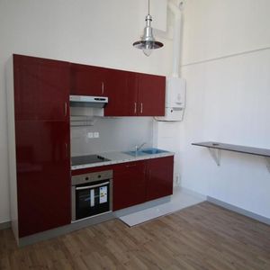 Location Appartement 1 pièce 31m² CAMBRAI 59400 - Photo 2