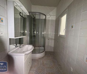 Location Appartement 1 pièce 28m² CARPENTRAS 84200 - Photo 4