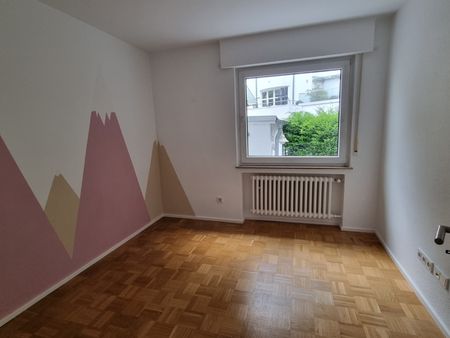 Renovierte 3- Zimmerwohnung in ruhiger Zentrallage Bergisch Gladbach - Foto 3