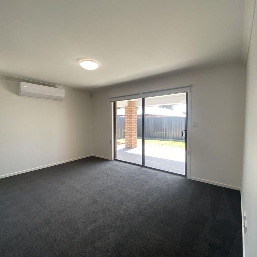 4 Bedroom Family Home - Photo 1