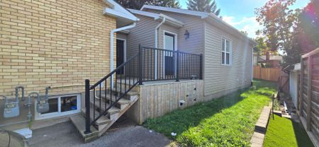 For Lease - 261 Cairn Street, London South, Ontario - Photo 4
