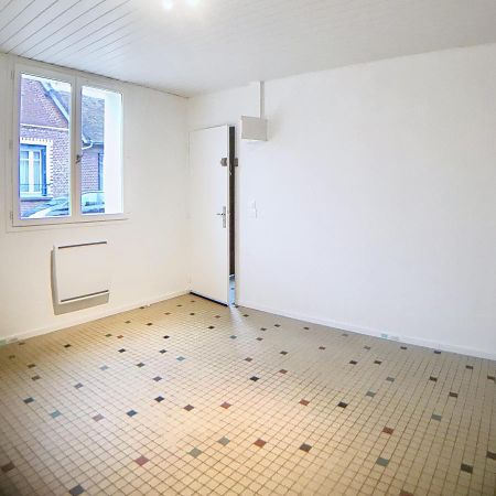 Location Appartement 1 pièce 22m² BEAUVAIS 60000 - Photo 3