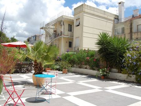 4 room luxury Flat for rent in Lisbon, Portugal - Photo 2