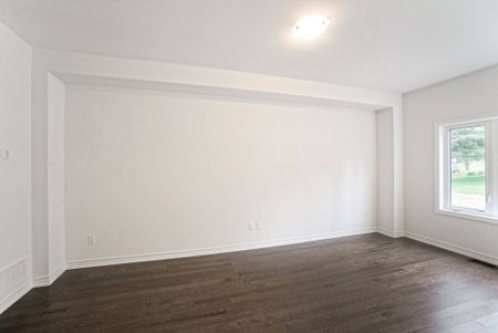 For Lease - 515 Garner Road Unit# 2, Hamilton, Ontario - Photo 3