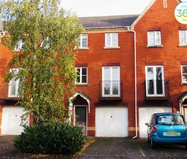 3 bedroom terraced house to rent - Photo 2