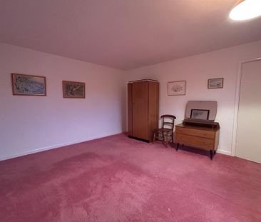 4 bedroom detached house to rent - Photo 3