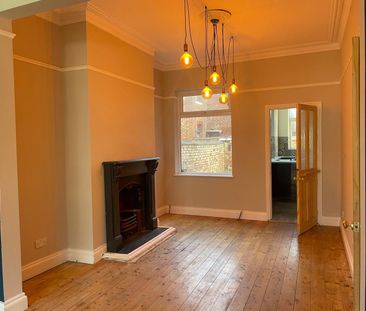 3 Bed Semi-Detached House, Penelope Road, M6 - Photo 4