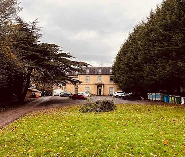 Ashgrove House, Elland Road, HX5 - Photo 2