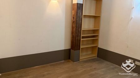 Spacious Modern Apartment in the Heart of Teneriffe - Photo 3