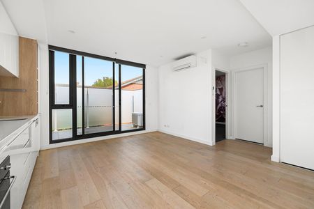 Stylish, Boutique Apartment - Photo 5