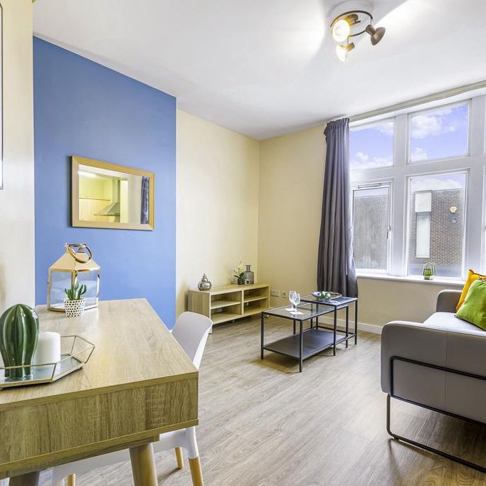 1 bedroom flat to rent - Photo 1